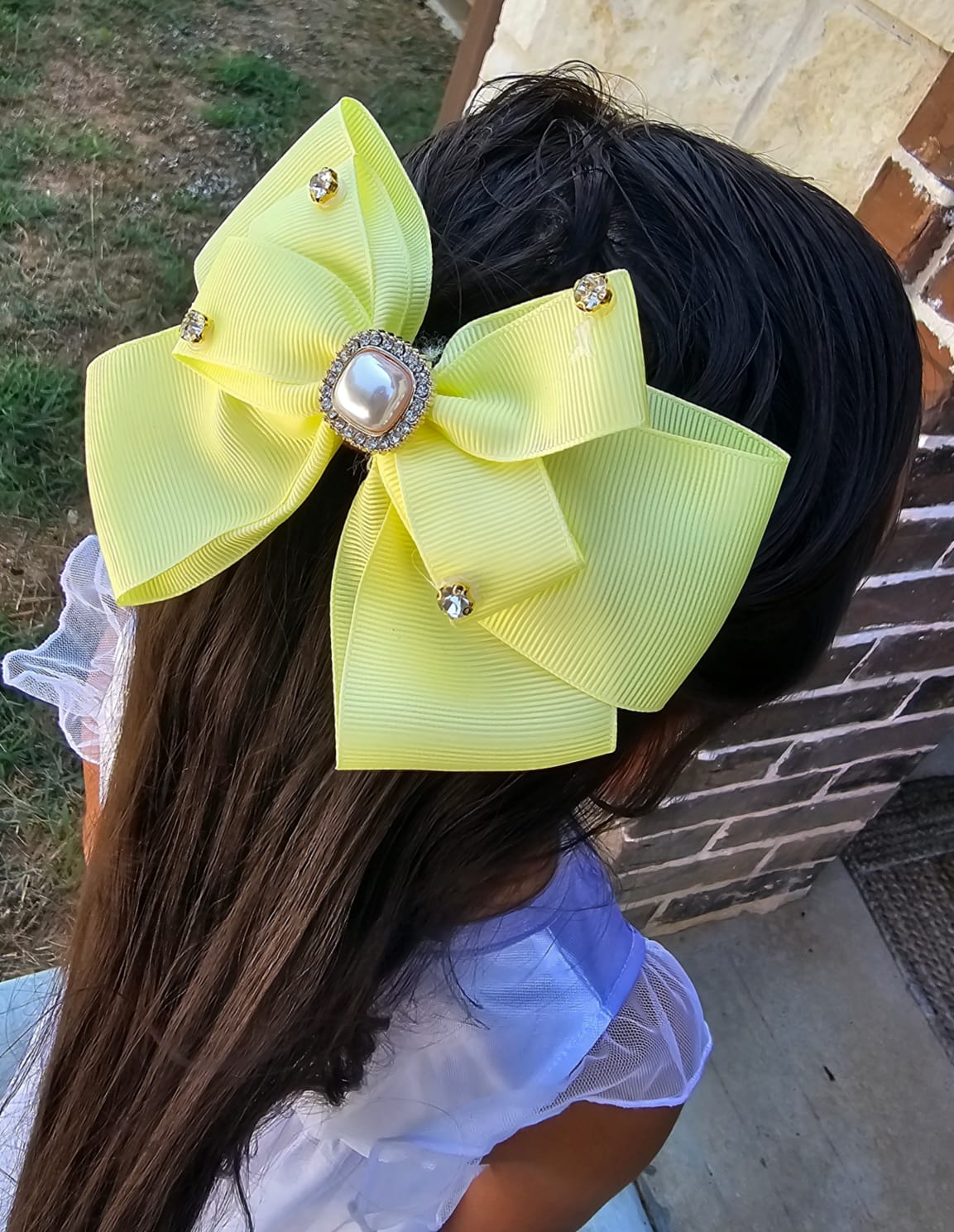 Pearl Bows