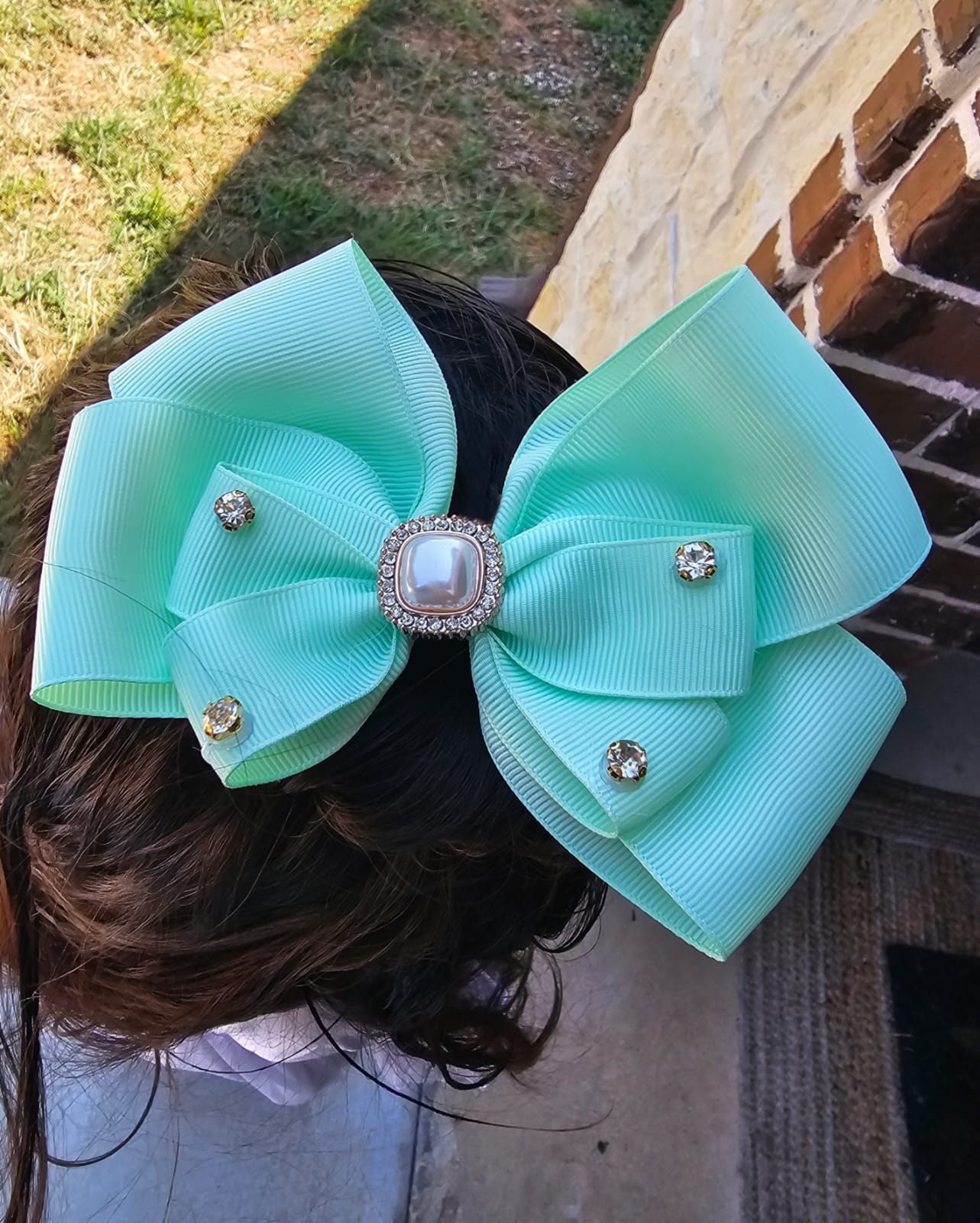 Pearl Bows