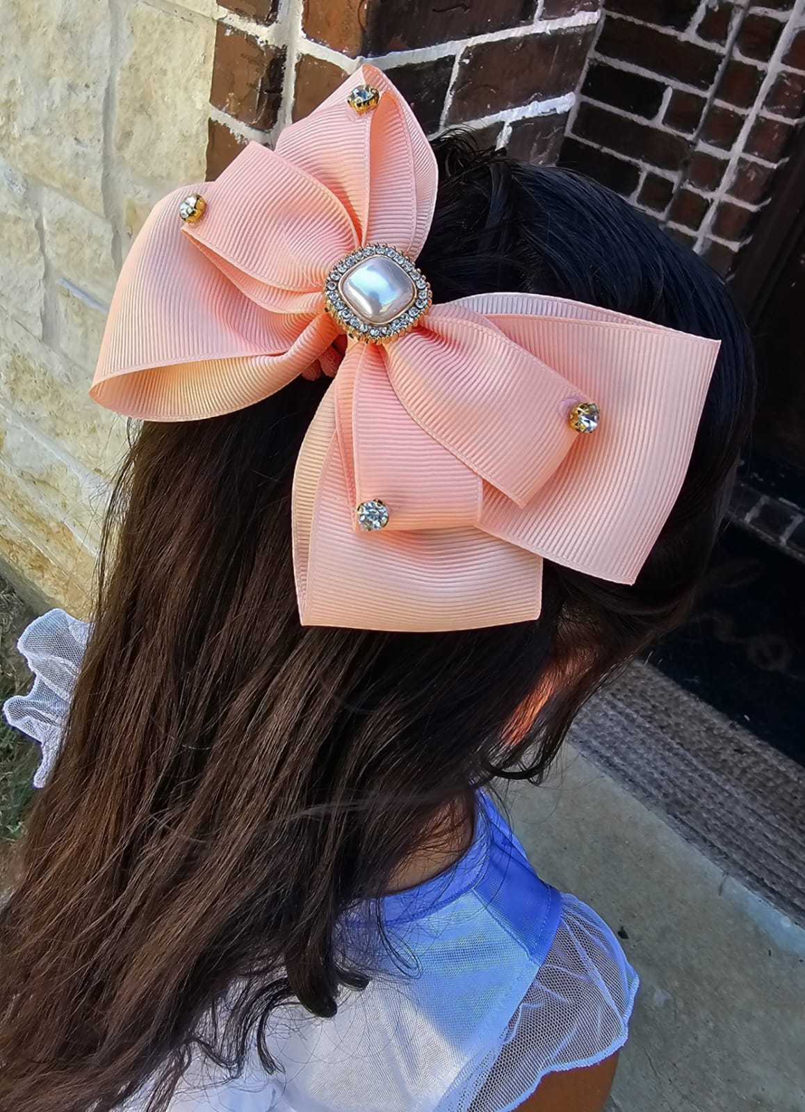 Pearl Bows